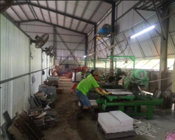 Hoạt động gia công trong xưởng Khải Minh